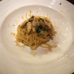 トラットリア クイント - 松茸のパスタ。