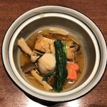 Uoyasu - 煮物（里芋、キノコ、厚揚げ、春菊他）