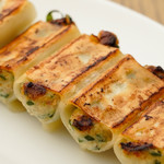 5 Sansen grilled Gyoza / Dumpling