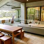 Porcupine - テラス席2