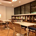 Porcupine - ブックカフェでもあるでしょうか