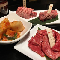 焼肉専科 肉の切り方 日本橋本店 - 