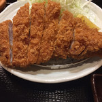 とんかつ まさむね - 上ロースとんかつ
      衣はサクサク！