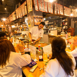 酒場 踊るうぐいす_1