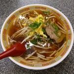 中国料理 龍龍 - ラーメン（500円）