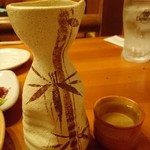 蔵元居酒屋 清龍 - 酒蔵の居酒屋らしいので日本酒を飲んでみる…
      日本酒って、おいしいけど二日酔いになるから注意が必要(笑)