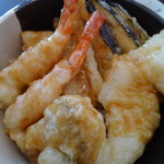 川越製麺 六三余うどん - 天丼。汁の中にうどんあり