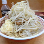 ラーメン二郎 - 野菜・にんにく・あぶら