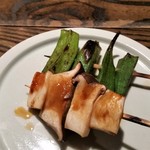 焼き鳥 とりら - おくらとエリンギ。