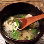 焼き鳥 とりら - 鶏スープご飯。〆にふさわしいですね。