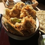 武柳庵 - 鶏天丼と小そばセット　天丼アップ