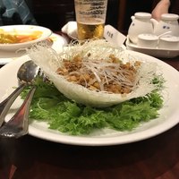 萬珍樓 本店 - ウズラ肉のレタス包み