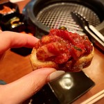 生粋 - ユッケのブルスケッタ