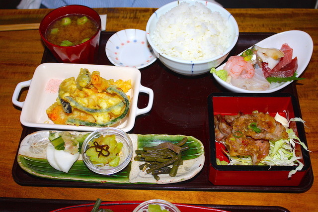 おかえりなさいほうづき 国母 創作料理 食べログ おかえりなさいほうづき 国母 創作料理 食べログ