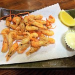 鳥平 - 川エビのから揚げ。