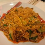 バーン・タム - ワタリカニの卵和え炒め (プーパッポンカリー)のを"ソフトシェル"での注文。
      柔らかな食感、そしてカレー風味の味わいが料理をまとめあげる。理屈抜きの美味しさだった。