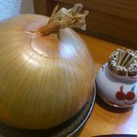 宝塚 しば田 - 淡路島さんのめっちゃ大きく甘いタマネギで天ぷら（タマネギの品教えてもらったのに忘れました涙）