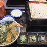 起進堂 - 2011/09　ミニ天丼せっと。更科で
