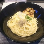 替え玉ならぬ和え玉！！混ぜ混ぜすれば油そば！そのまま食べれるのです！