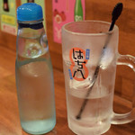 はち八 - ラムネ割り　４８０円（税抜）