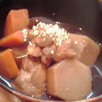 酒処ひよし - 里芋と鳥肉の煮物４００円也