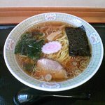 和楽亭 - 地鶏ラーメン(正油)(６００円)