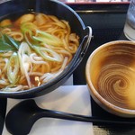 とん八 - 山形名物芋煮うどん