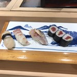 Sushino Jirochou - ホタテ、鯛ハラミ、鯵、鉄火巻！