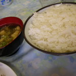 銀星食堂 - ご飯はどんぶり