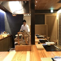 天婦羅 みやしろ - 店内は見事な内装