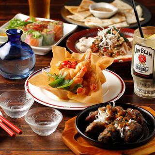 Enjoy international cuisine! All-you-can-drink course