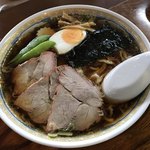 手打中華 すずき - チャーシュー麺