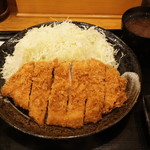 とんかつまるや 新橋烏森口店