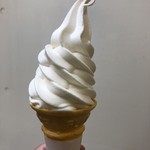 東山ファーム - ソフトクリーム バニラ