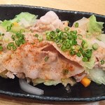 黒豚と温野菜の胡麻だれサラダ