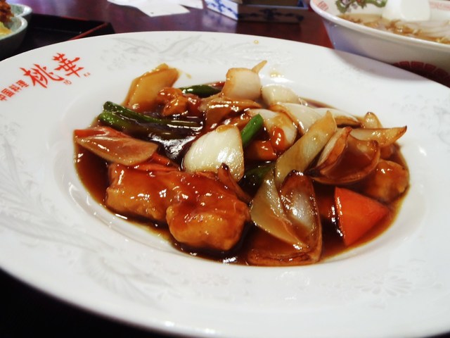【中古】 今すぐ食べたい！すごいラーメン ２０１２年版/辰巳出版/ラーメンデータバンク Amazon.co.jp: ラーメンデータバンク: 本