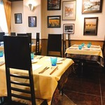 クック・タイゾウ - 落ち着いた店内