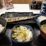 吉野家 - サンマ炭火焼定食～☆