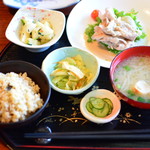 やさいの荘の家庭料理　菜ぁ - しゃぶしゃぶのランチ