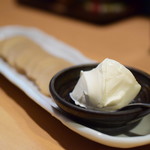 いぶりがっこ マスカルポーネチーズ添え@500円