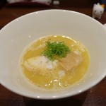 鳥田中 - 〆鶏そば醤油白湯 600円