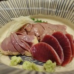 鳥田中 - 湯引きお造り２品（レバー、ハツ、砂肝）650円　あ〜何という美しさ♥