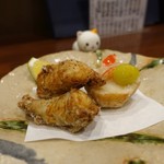 鳥田中 - お通し３品（虎河豚唐揚げ）400円