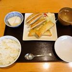 大山餃子 隆 - ミックスセットA (焼餃子3ヶ・春巻2本・ライス・スープ・杏仁豆腐付き)