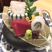 魚菜 由良 2号店 - お造り4種