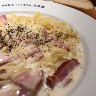 自家製生パスタ 自家製ソーセージ竹井屋_1