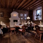 Gaststätte zum Erdinger Weissbräu - レストラン内部