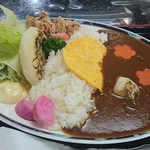 米の粉の滝ドライブイン - 月山ダムカレー