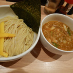 煮干らぁめん 有頂天 - スパイシーカレーつけ麺