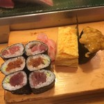 大和寿司 - 巻物三種と玉子、雲丹の軍艦巻き